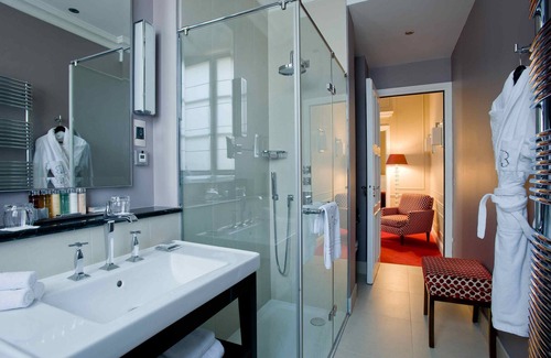 Quartier de la Place-Vendome Hotel | Le Burgundy Paris