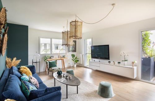 Nord-Saint-Martin Apartment | Le Canal - Appt avec balcon - Vue dégagée en bord de Vilaine