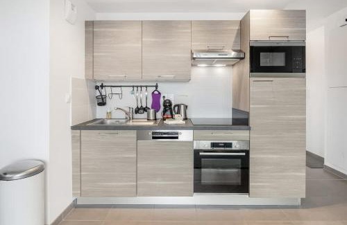 Rocabey - Alsace - Gare Apartment | Le Canephora - 800m mer, terrasse, parking, 400m gare