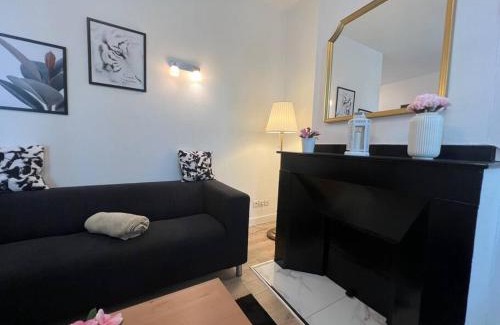 Saint - Agne Apartment | Le Castelet - Paisible T2 proche métro