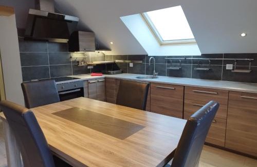 Saint-Clement-sur-Durance Apartment | Le chalet du Sersas