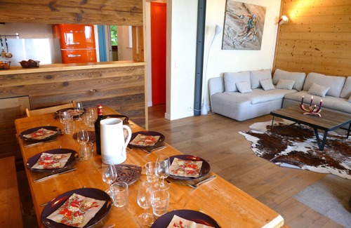 Arc-1600 Ski Chalet | LE CHALET DE THOM, LES ARCS 1600, 8 PEOPLE, ON THE SLOPES