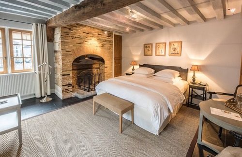 Old Town Hotel | Le Champ des Oiseaux Hôtel & Spa 4*