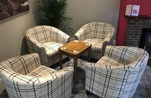 New Forest District Bed & Breakfast | Le Chateau