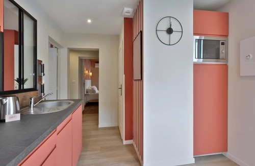 Perigueux Apartment | Le Chic & Raffiné - Terrace & Air Conditioning