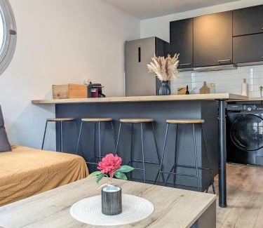 Faubourg Sud Apartment | Le Clairvaux - Proche centre avec 1 place en parking souterrain