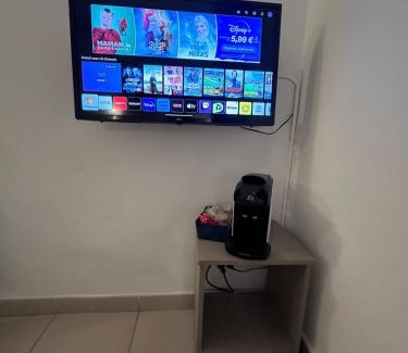 Aix-en-Provence Apartment | Le clos d'Aix studio 304 parking et piscine gratuite