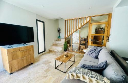 Euzet-les-Bains House | "Le Clos De Gajan" Between Camargue and Cévennes