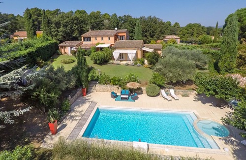 Roussillon House | Le Clos des Fées Roussillon