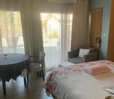 Orlienas Bed & Breakfast | Le Clos du Pontet