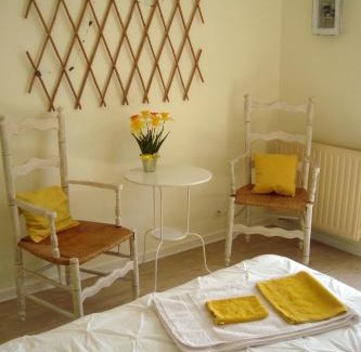 Sainte-Honorine-des-Pertes Bed & Breakfast | Le Clos Saint Jean