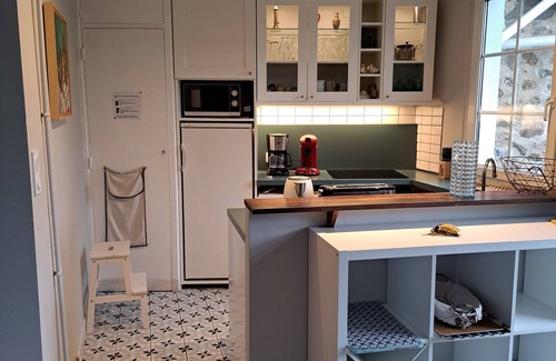 Saint-Vaast-la-Hougue House | Le clos Saint Vaast near the beach and harbour in the town center