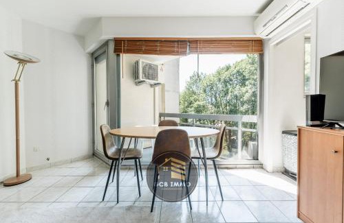 Meylan Apartment | Le Cocon - 4 personnes et Parking Privé Gratuit