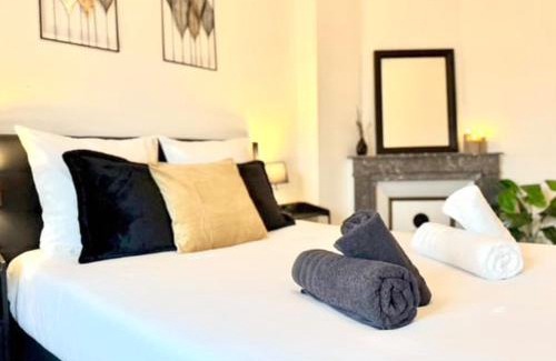 Chateauvert Apartment | Le Cocon Céleste - Appartement d'Exception - Vue sur les Alpes - Centre-Ville - Gare à 1 min