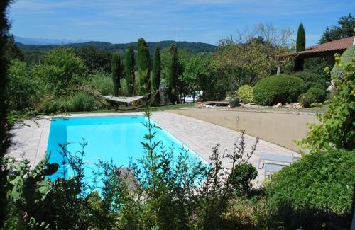 Salies-du-Salat House | Le cocon vert