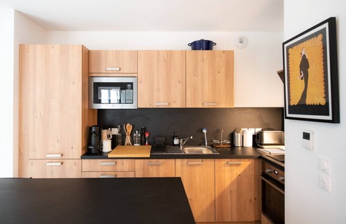 Villette Gare Apartment | Le Cosmo - Premium apartment w/terrace- Part Dieu