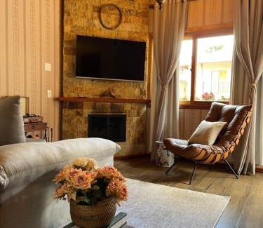 Monte Verde Ski Chalet | Le Cottage