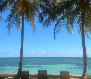 Sainte-Anne House | Le cottage de castaing sur plage privée