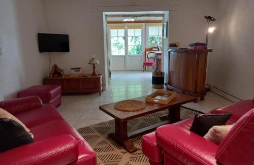 Sauveterre-la-Lemance House | Le Cottage