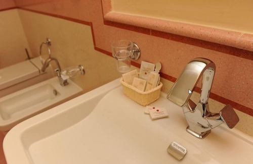 Montecorvino Rovella Hotel | Le Dodici Lune