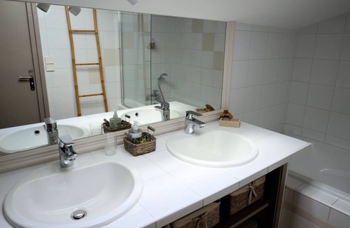 Salignac House | Le Domaine d'Ardgalen