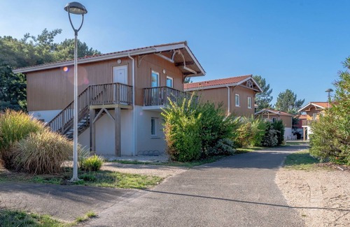 Parentis-en-Born Ski Chalet | Le Domaine des Grands Lacs M4H8