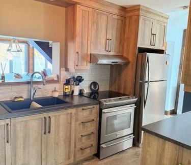 Pohenegamook Ski Chalet | Le Domaine Riverin