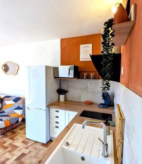 Port-la-Nouvelle Apartment | LE FIEF, 150m de la plage, Climatisation