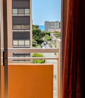 Port-la-Nouvelle Apartment | LE FIEF, 150m de la plage, Climatisation