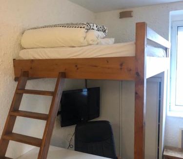 Besancon Apartment | Le Français, studio au calme proche de la gare