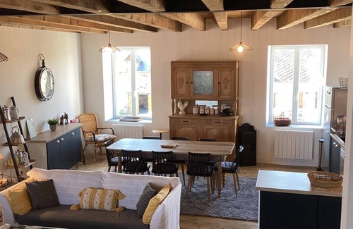 Chiddes Apartment | Le Gîte de la Fontaine* Morvan SudApartment with garden (sleeps 5)