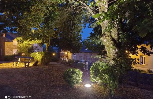 Chiddes Apartment | Le Gîte de la Fontaine* Morvan SudApartment with garden (sleeps 5)