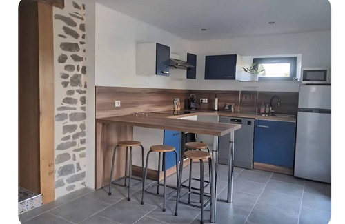 Pleaux House | Le gîte de Lachaux (Cantal)