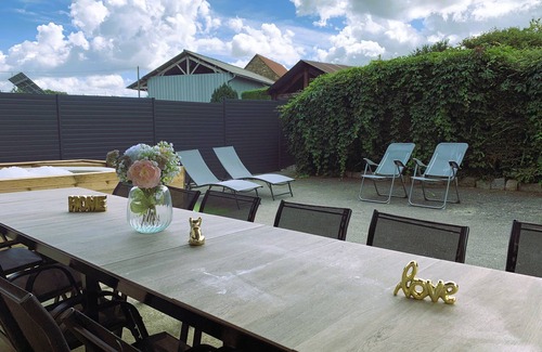 Montanel House | Le Gîte du Plessis Montanel - 12 people, 25 minutes from Mont Saint-Michel