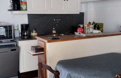 Limousis House | Le Gîte Fleuri - LIMOUSIS