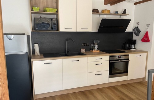 Schoenau Bed & Breakfast | Le G, Gite d'exception 4*, (6/7p) near EuropaPark, swimming pool, wellness facilities