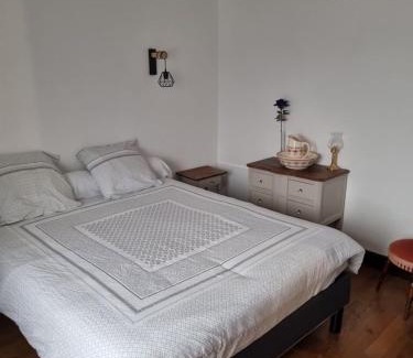 Sengouagnet House | Le Gite Du Cerf