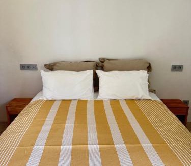 Pierrevert House | Le Grand Bouteillan