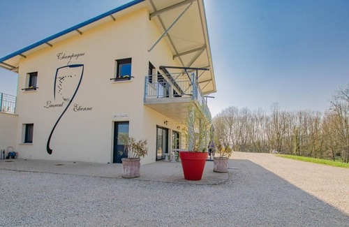 Meurville House | Le Grand Clos - Meurville