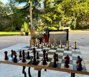 Josnes House | Le Grand Gîte des Moyens-Ducs