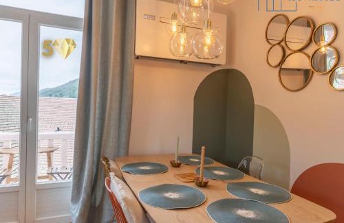 Ax-les-Thermes Apartment | Le Grillon de Pongo Elegant T2 avec balcons