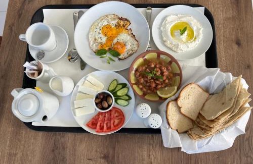 Haret Sakher Hotel | Le Grove Hotel - Superior Boutique