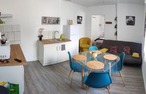 Les Aix-d'Angillon Apartment | Le Haut Berry