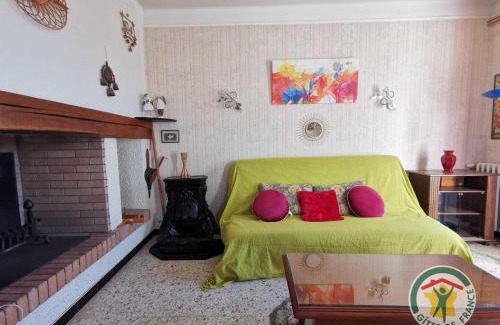 Prades-sur-Vernazobre House | Le janabel