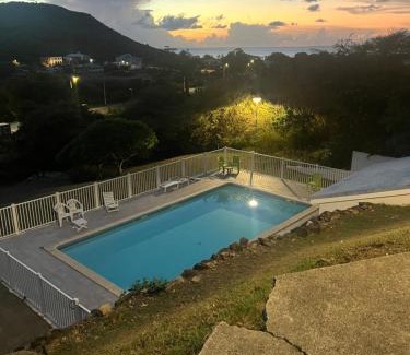 Bellevue Apartment | Le jardin de friars bay