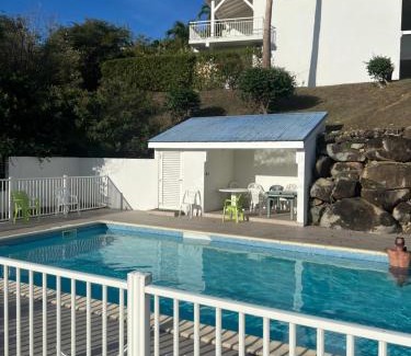 Bellevue Apartment | Le jardin de friars bay