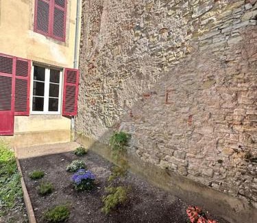 Luneville Apartment | Le Jardin de Léopold