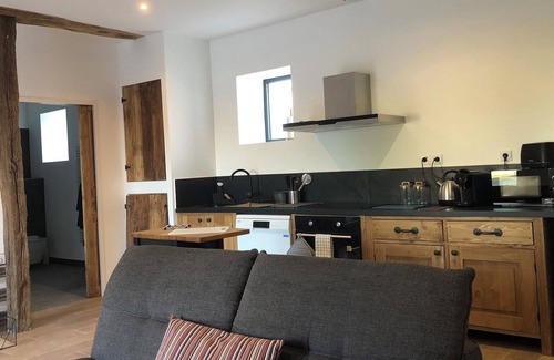 Auchay-sur-Vendee Cottage | Le Jardin des Bosquets Gite - charming 3 bed cottage - sleeps 6 +