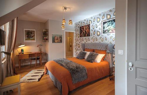 Triel-sur-Seine House | Le Jardin des Toiles