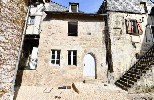 Terrasson-la-Villedieu House | Le Jardin d'Olive - Picturesque house in the old center of Terrasson